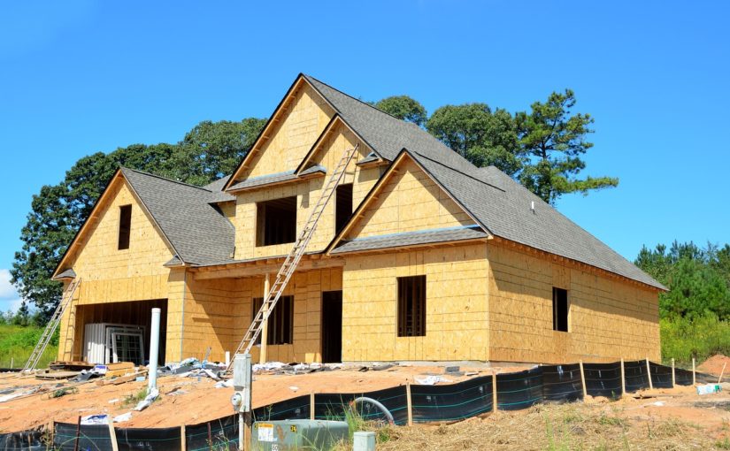 Zgodnie z bieżącymi wzorami nowo konstruowane domy muszą być gospodarcze.